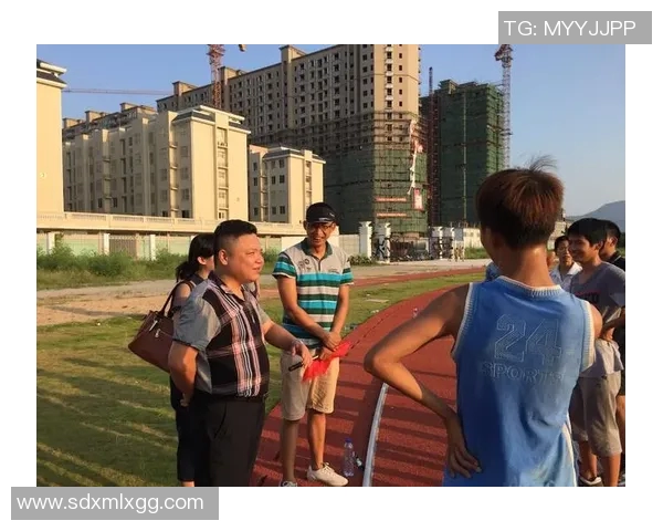 国际运动员的成长与突破：从训练场到世界舞台的心路历程